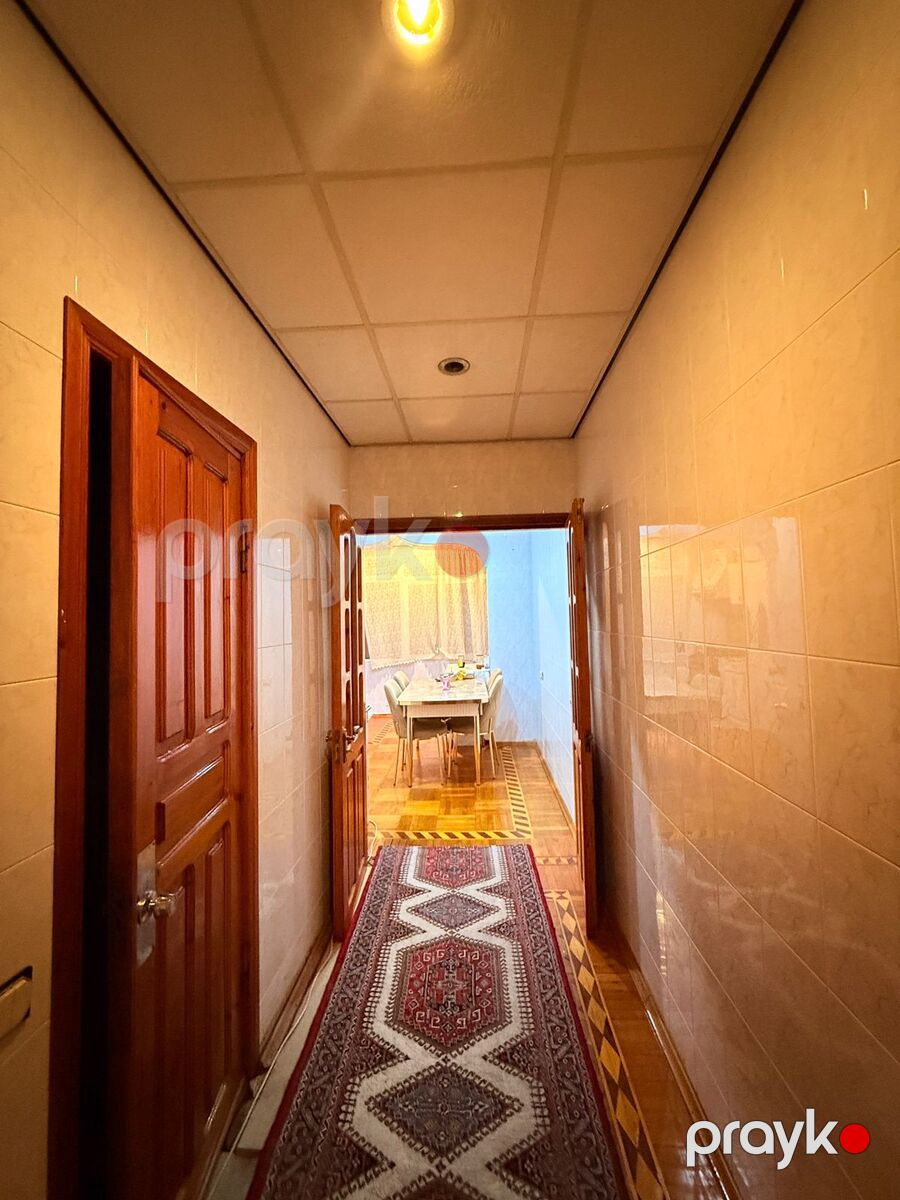 Satılır 4 otaqlı köhnə tikili 135 m² — Mənzil, Bakı (3)