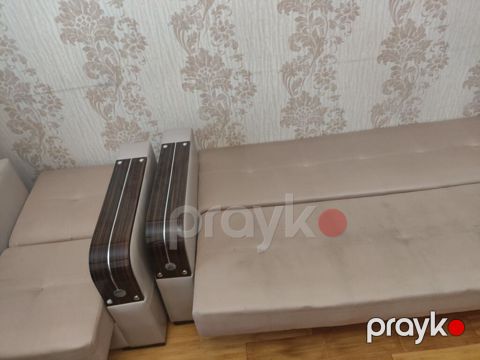 SATİLİR.Bej rəngli yumşaq mebel dəsti – divan və 2 kreslo — Bakı
