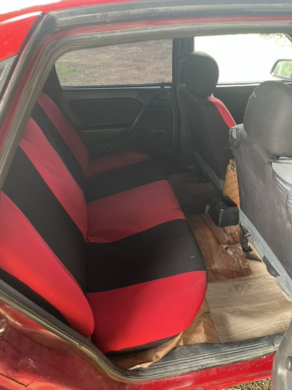 Model: opel vectra 1991 ci il (sedan, qırmızı rəng) Kuzov: 4 qapılı — Avtomobillər, Quba (8)