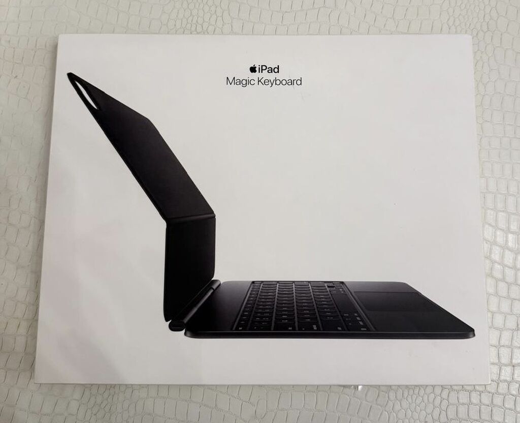Apple iPad Pro 13 256gb(M5)+ Magic Keyboard (qara)original) Pil-99faiz — Apple, Bakı (2)