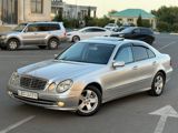 Mercedes E 320, 3.2 L, 2004 il, 278 000 km — Avtomobil