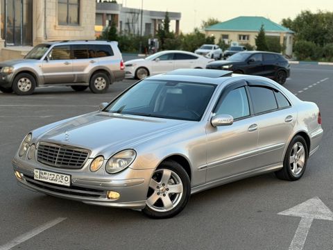 Mercedes E 320, 3.2 L, 2004 il, 278 000 km — Bakı