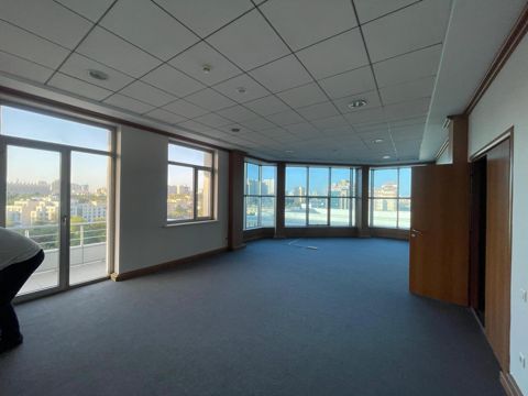 İcarəyə verilir 2 otaqlı ofis 127 m² — Bakı