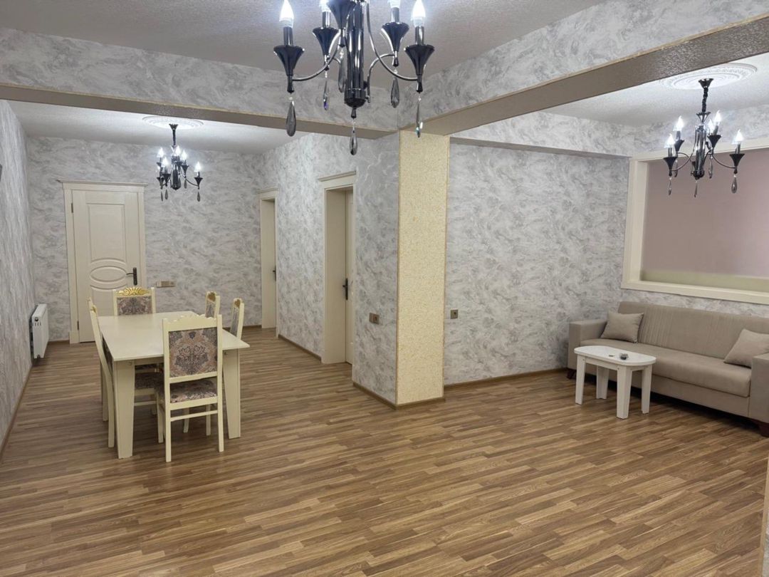 Satılır 3 otaqlı yeni tikili 110 m² — Mənzil, Bakı (2)