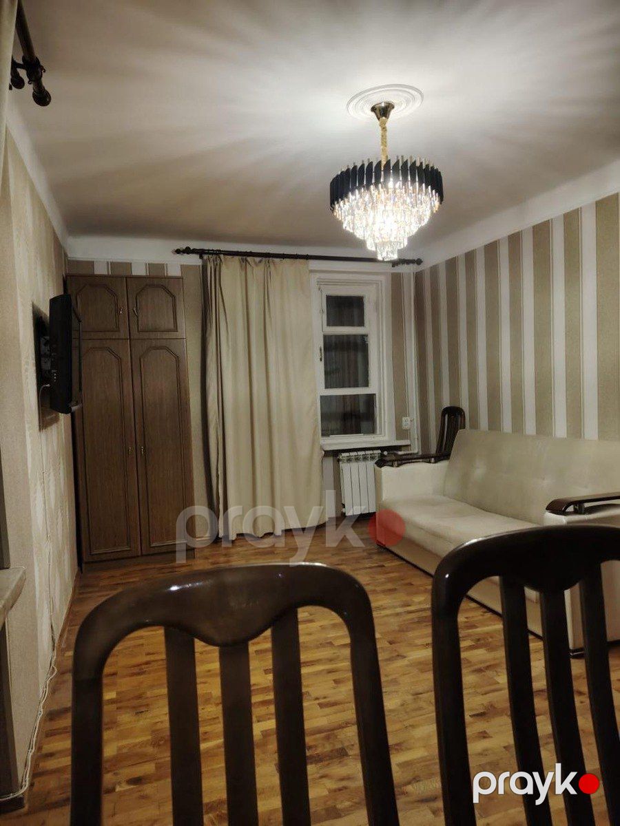 Satılır 1 otaqlı köhnə tikili 35 m² — Mənzil, Bakı (2)
