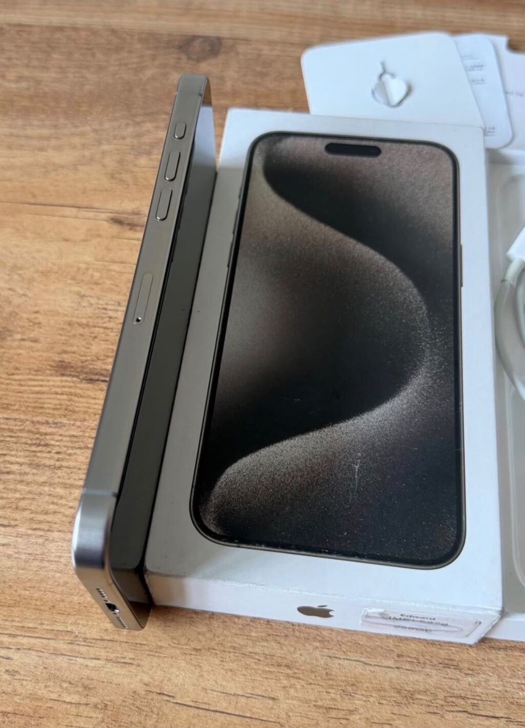 IPhone 15 Pro, 256 GB, Natural Titanium, Zəmanət, Simsiz şarj, Face ID — Apple iPhone, Digah (2)