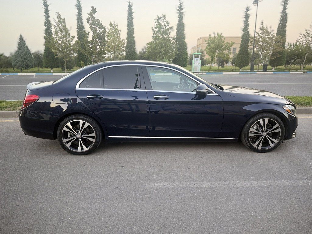 Mercedes C 300, 2.0 L, 2015 il, 122 000 km — Avtomobillər, Bakı (4)