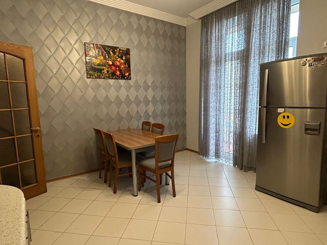Satılır 4 otaqlı yeni tikili 175 m² — Mənzil, Bakı (9)