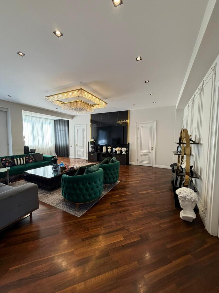 Satılır 5 otaqlı yeni tikili 230 m² — Mənzil, Bakı (6)
