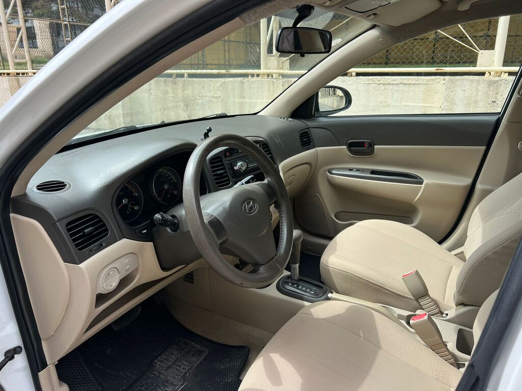 Hyundai Accent, 1.4 L, 2009 il, 284 539 km — Avtomobillər, Bakı (6)