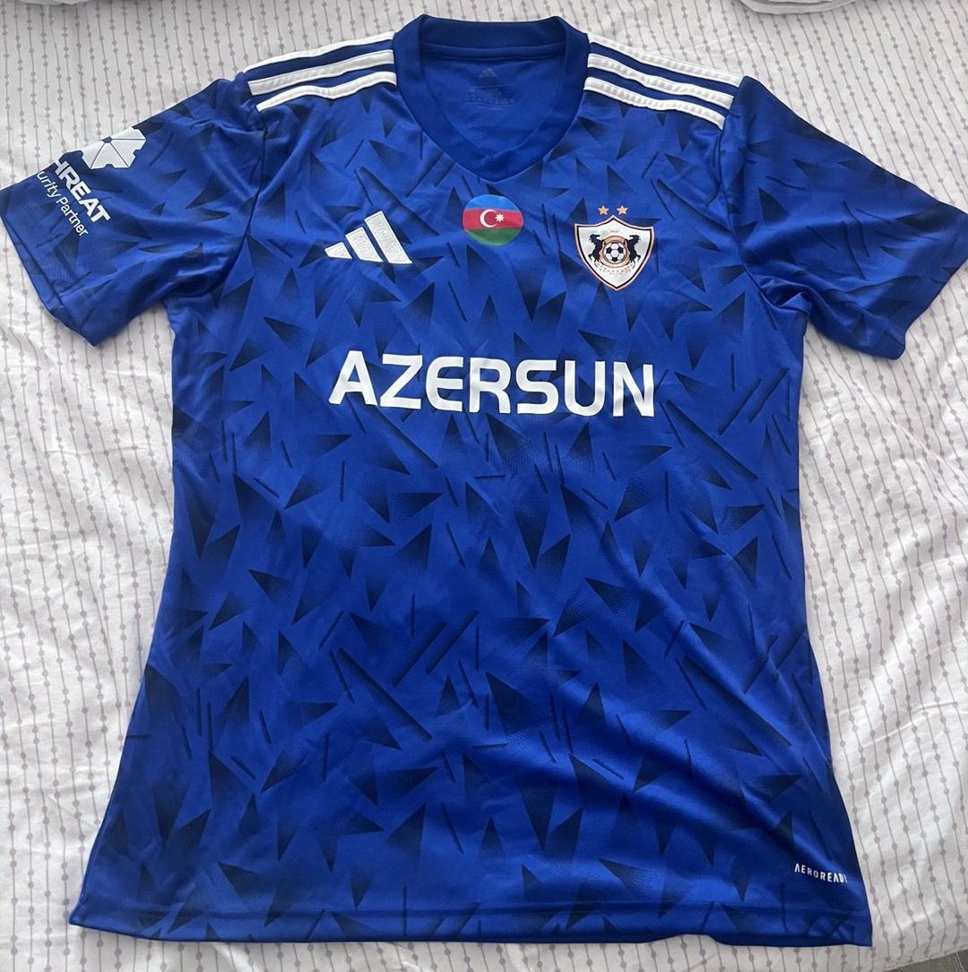 Qarabağ forması — Geyim, ayakkabı, aksesuarlar, Bakı (5)