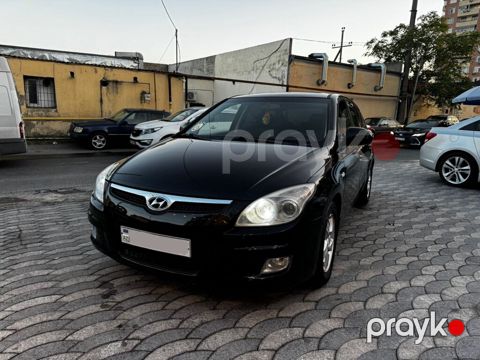 Hyundai i30, 1.6 L, 2009 il, 270 000 km