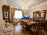 Satılır 4 otaqlı köhnə tikili 100 m² — Elvin — Apartment