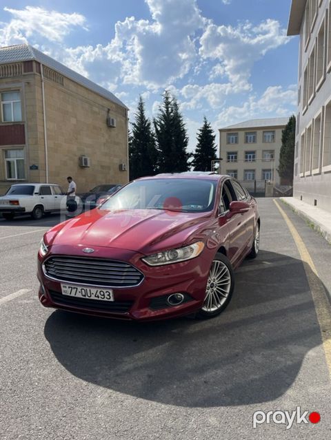 Ford Fusion: 1.5 l 2016 il 95000 km Sedan