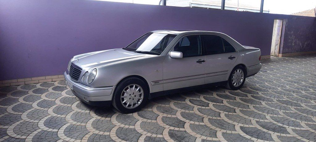 Mercedes E 240, 2.4 L, 1998 il, 300 000 km — Avtomobillər, Bakı (6)