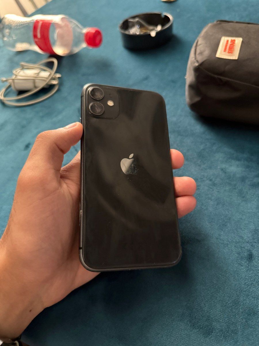 Apple iPhone 11 Black 128GB/4GB — Smartfonlar, Bakı (2)