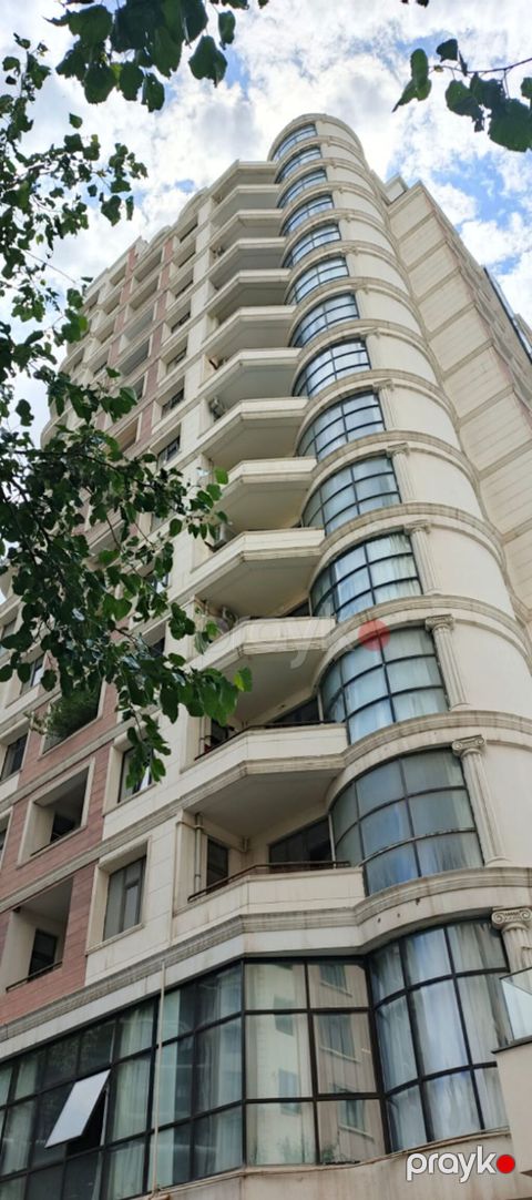 2 otaqlı, Yeni tikili, 89 kv. m