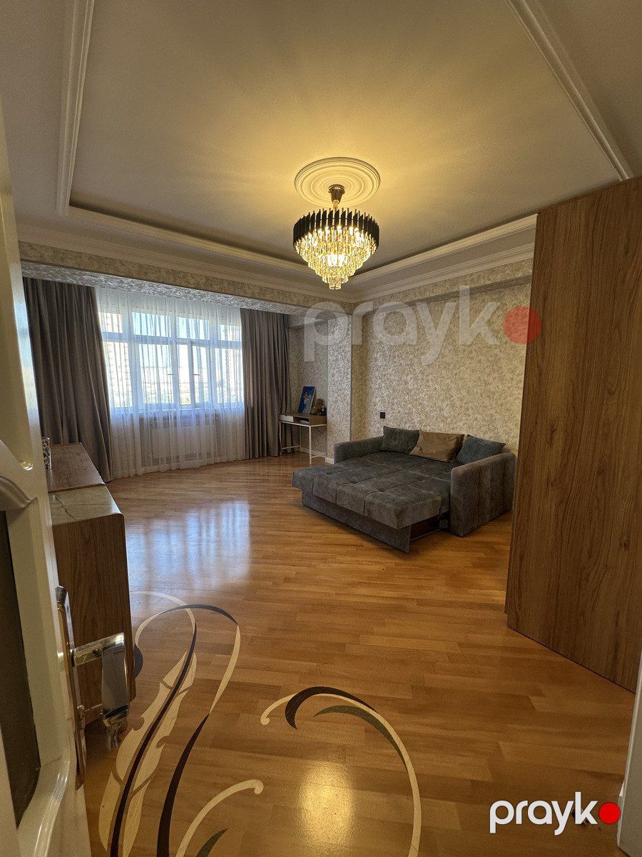 Satılır 1 otaqlı köhnə tikili 50 m² — Mənzil, Bakı (7)
