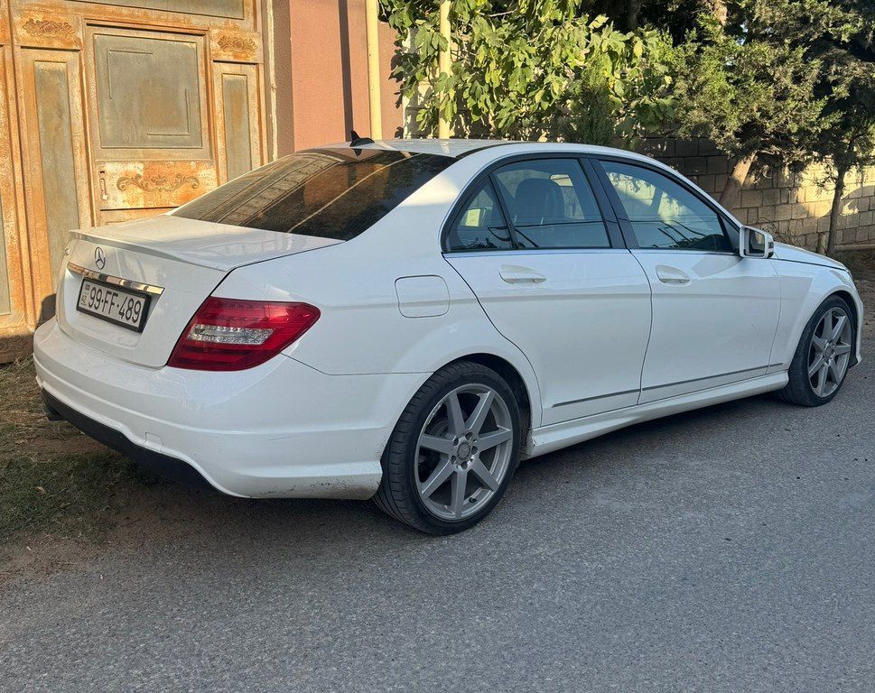 Mercedes C 250, 1.8 L, 2013 il, 255 000 km — Avtomobillər, Bakı (6)