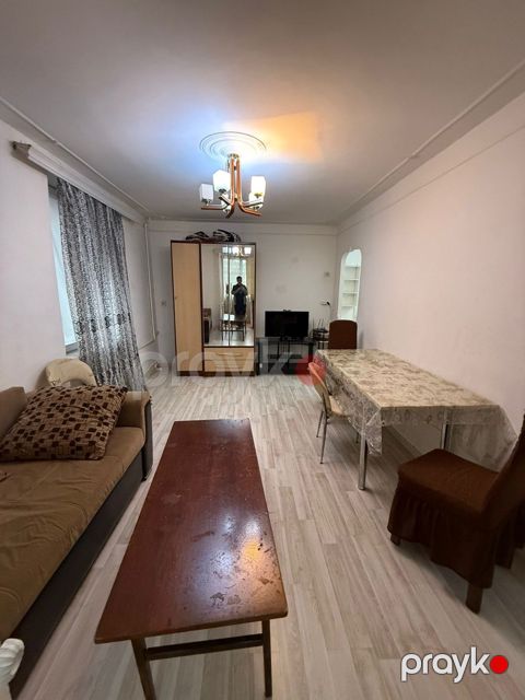 Satılır 2 otaqlı köhnə tikili 31 m²