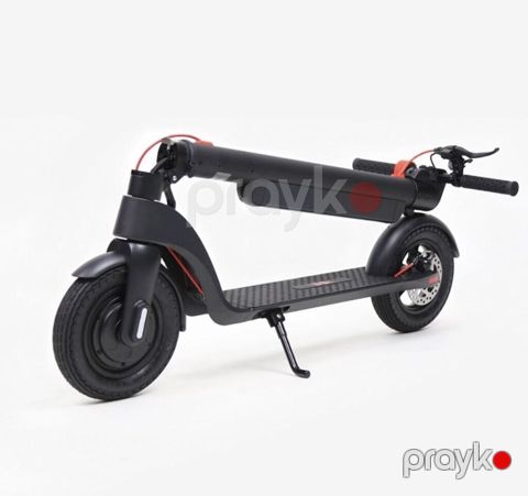 Elektrik skuter – şəhər içi sürətli və rahat hərəkət üçün yığcam model — Bakı