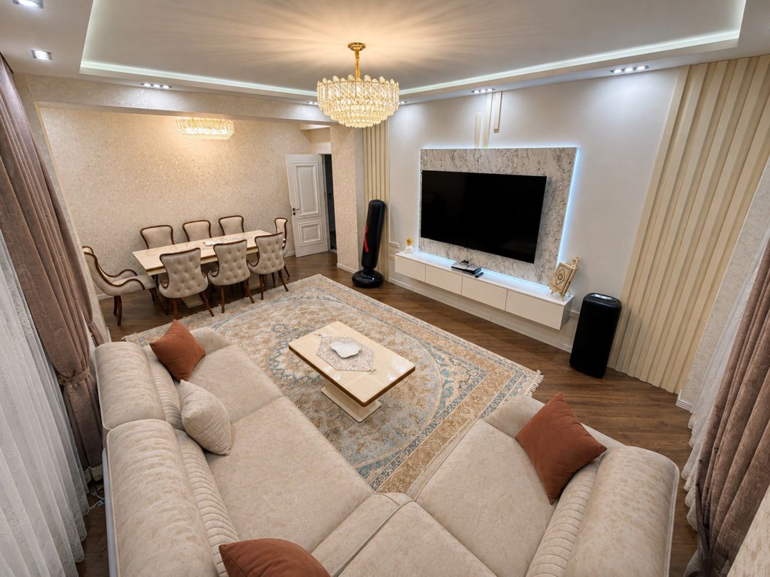 Satılır 4 otaqlı yeni tikili 130 m² — Mənzil, Bakı (2)