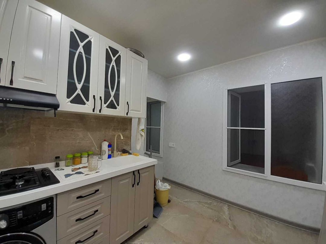Satılır 4 otaqlı köhnə tikili 86 m² — Mənzil, Bakı (11)