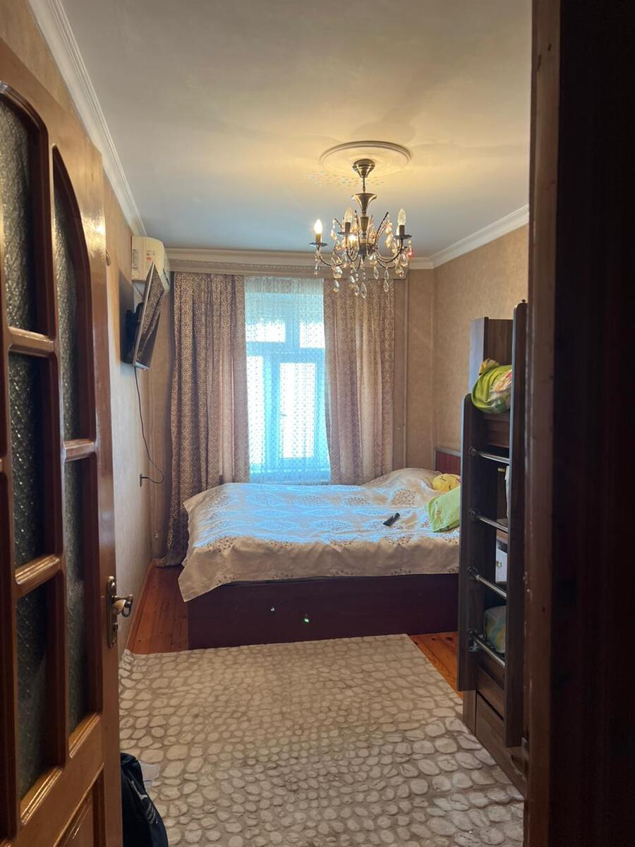 Satılır 2 otaqlı köhnə tikili 49 m² — Mənzil, Bakı (4)