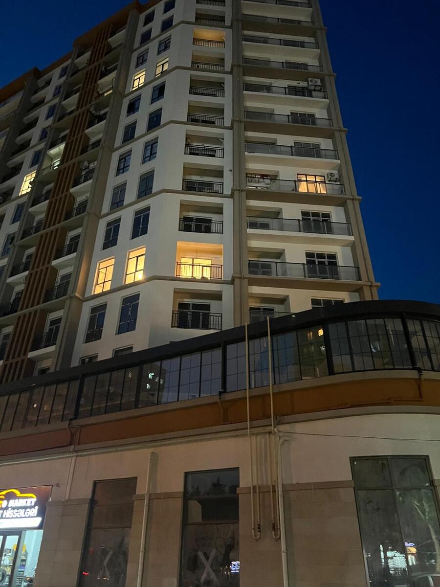 Satılır 4 otaqlı yeni tikili 146 m² — Mənzil, Bakı (2)