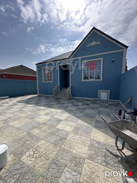 Satılır 3 otaqlı həyət evi/bağ evi 90 m²