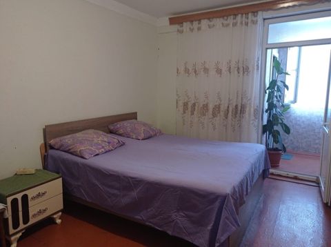 2-otaqlı mənzil kirayə verilir, Azadlıq m., 40 m² — Bakı