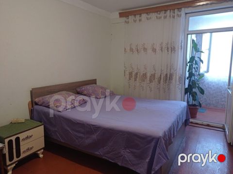 2-otaqlı mənzil kirayə verilir, Azadlıq m., 40 m²