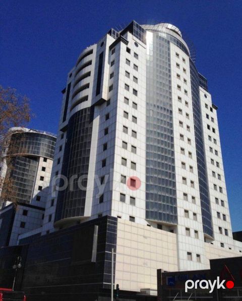 Satılır 8 otaqlı ofis 249 m² — Bakı