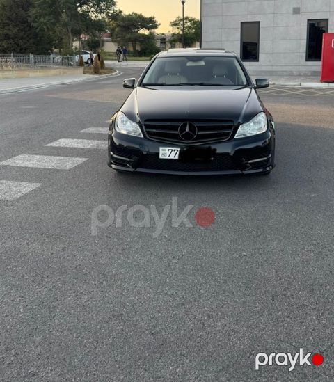 Mercedes C 250, 1.8 L, 2011 il, 245 000 km