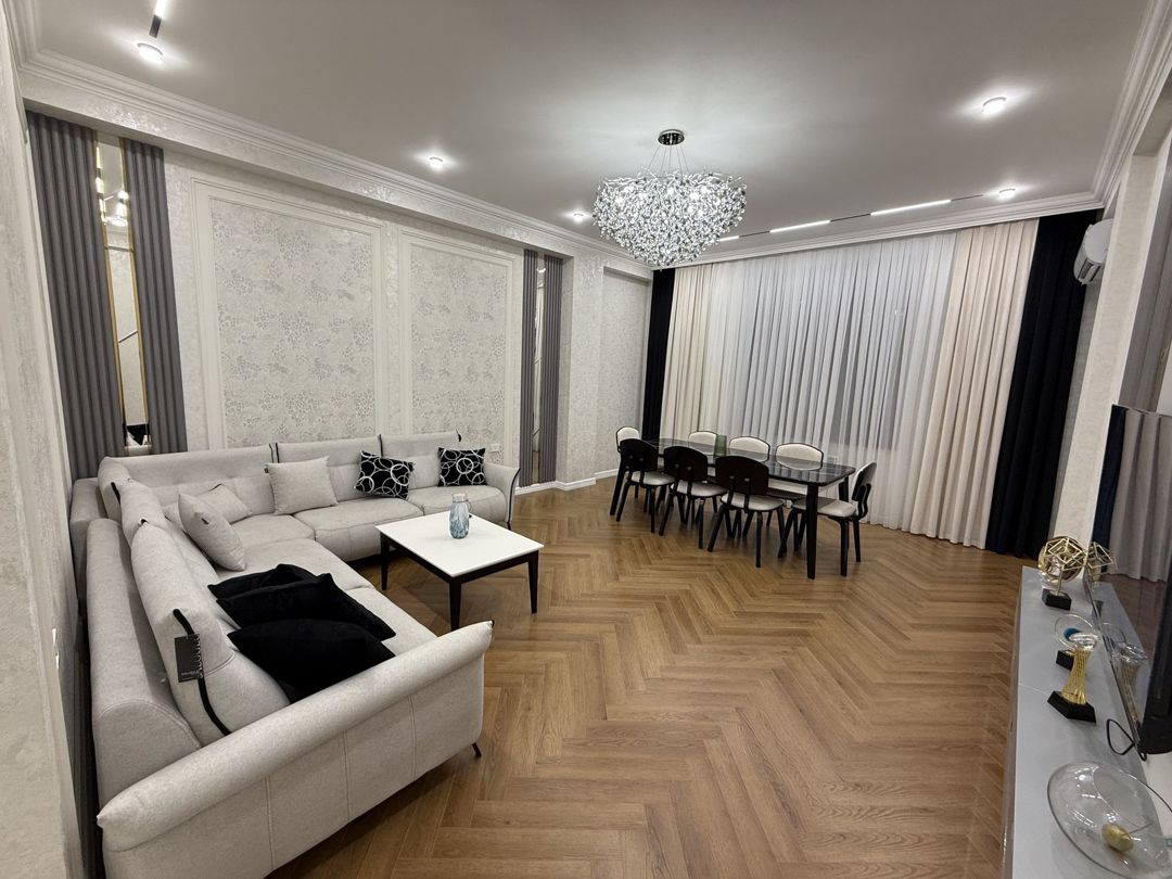 Satılır 3 otaqlı yeni tikili 130 m² — Mənzil, Bakı (3)