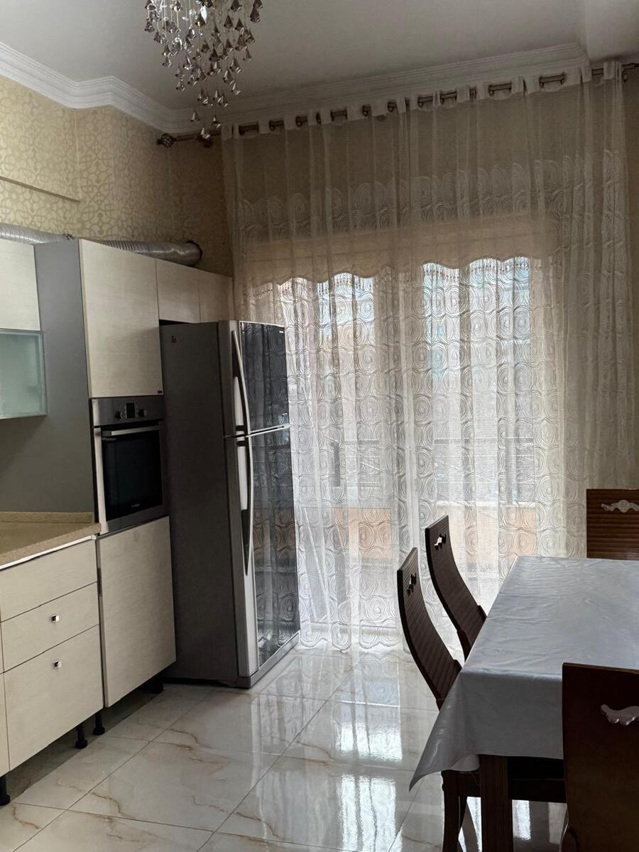 İcarəyə verilir 3 otaqlı yeni tikili 140 m² — Mənzil, Bakı (5)