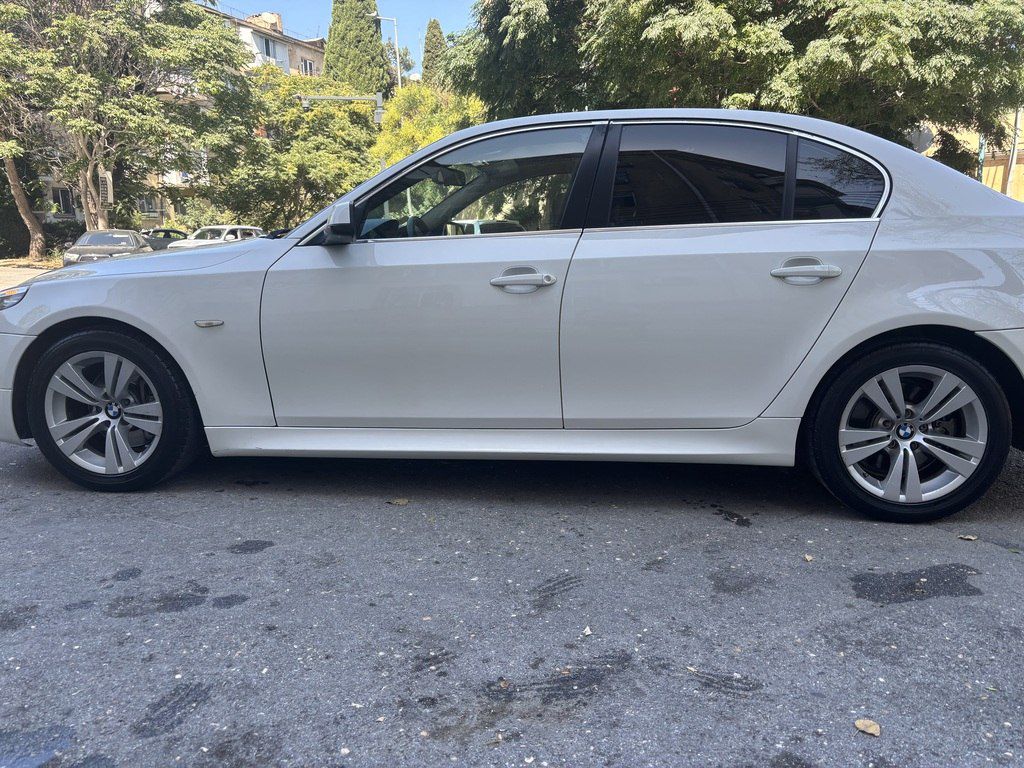 BMW 528, 3.0 L, 2009 il, 343 000 km — Avtomobillər, Bakı (6)