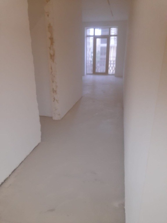Şap özüyayılan parket — Rənglər və vernik, Bakı (3)