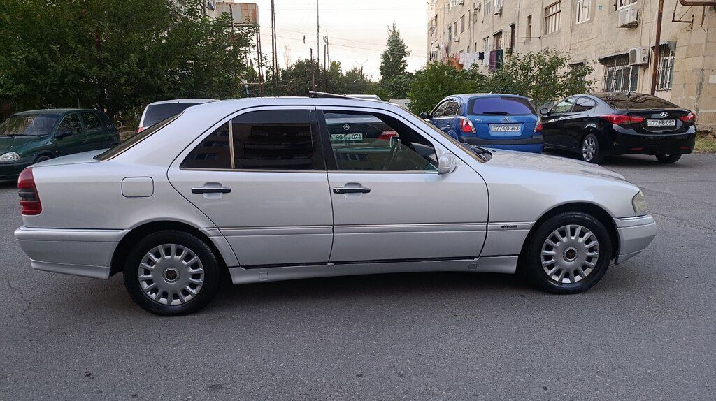 Mercedes C 200, 2.0 L, 1995 il, 352 500 km — Avtomobillər, Bakı (7)