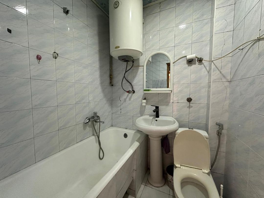 İcarəyə verilir 2 otaqlı köhnə tikili 45 m² — Mənzil, Bakı (8)