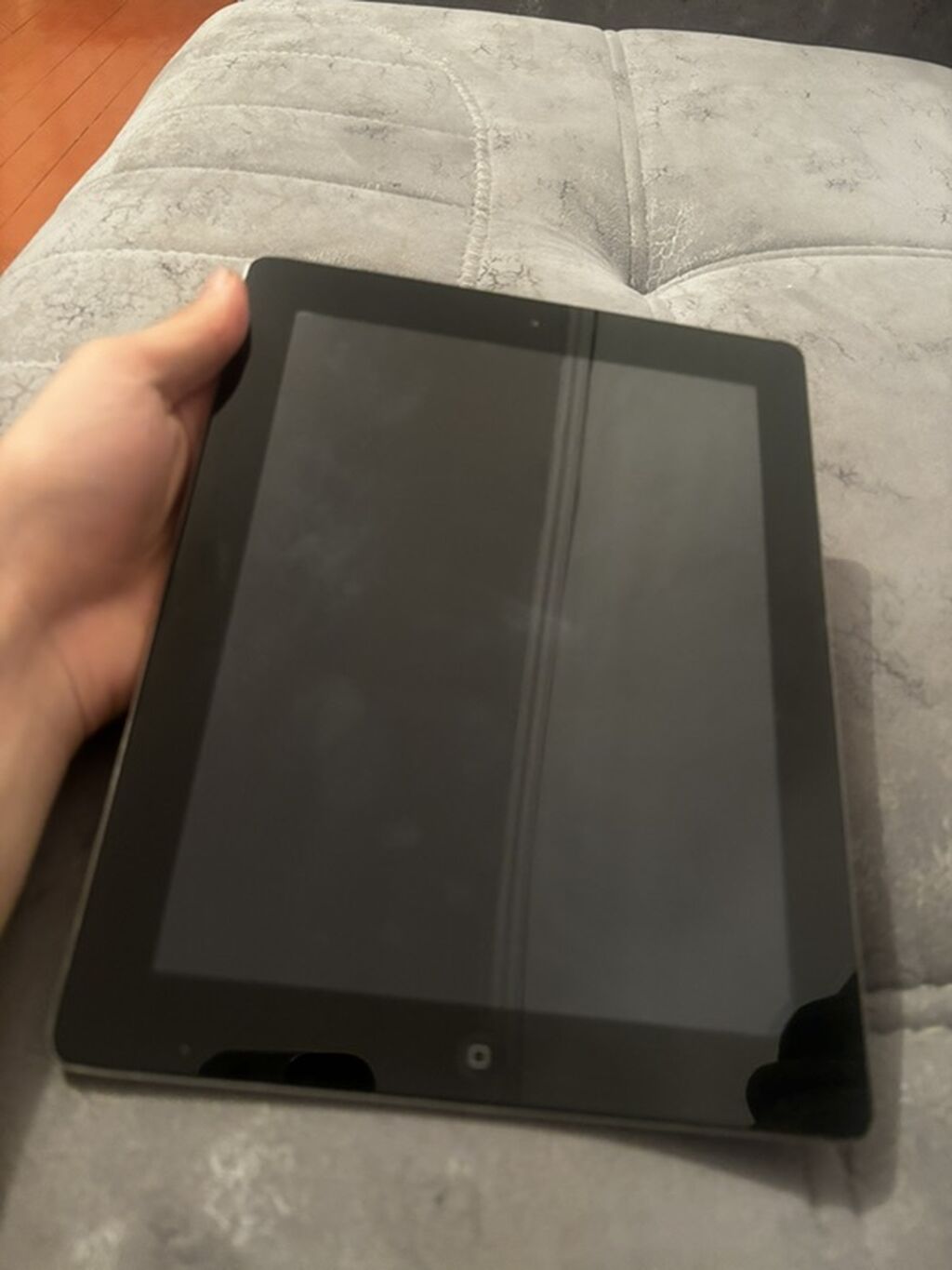 Teze kimi hersey islekdi ama ekran islemir deyesen belke oda isleyir — Apple, Xırdalan (2)