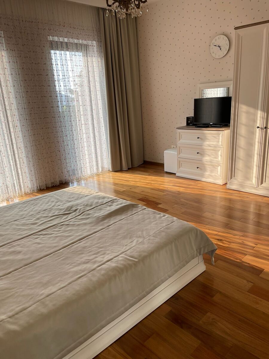 İcarəyə verilir 5 otaqlı həyət evi/bağ evi 380 m² — Ev, villa, Bakı (12)