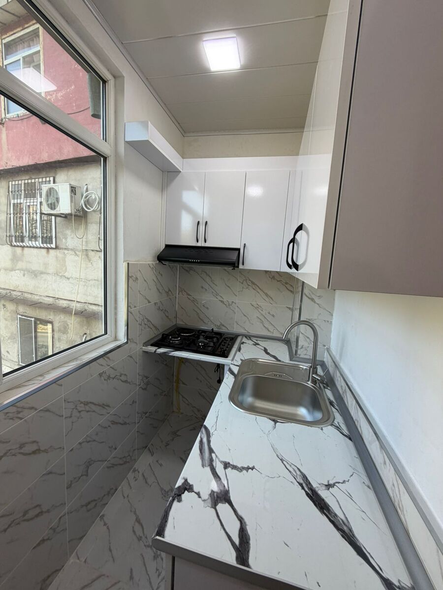 Satılır 2 otaqlı köhnə tikili 40 m² — Mənzil, Bakı (11)