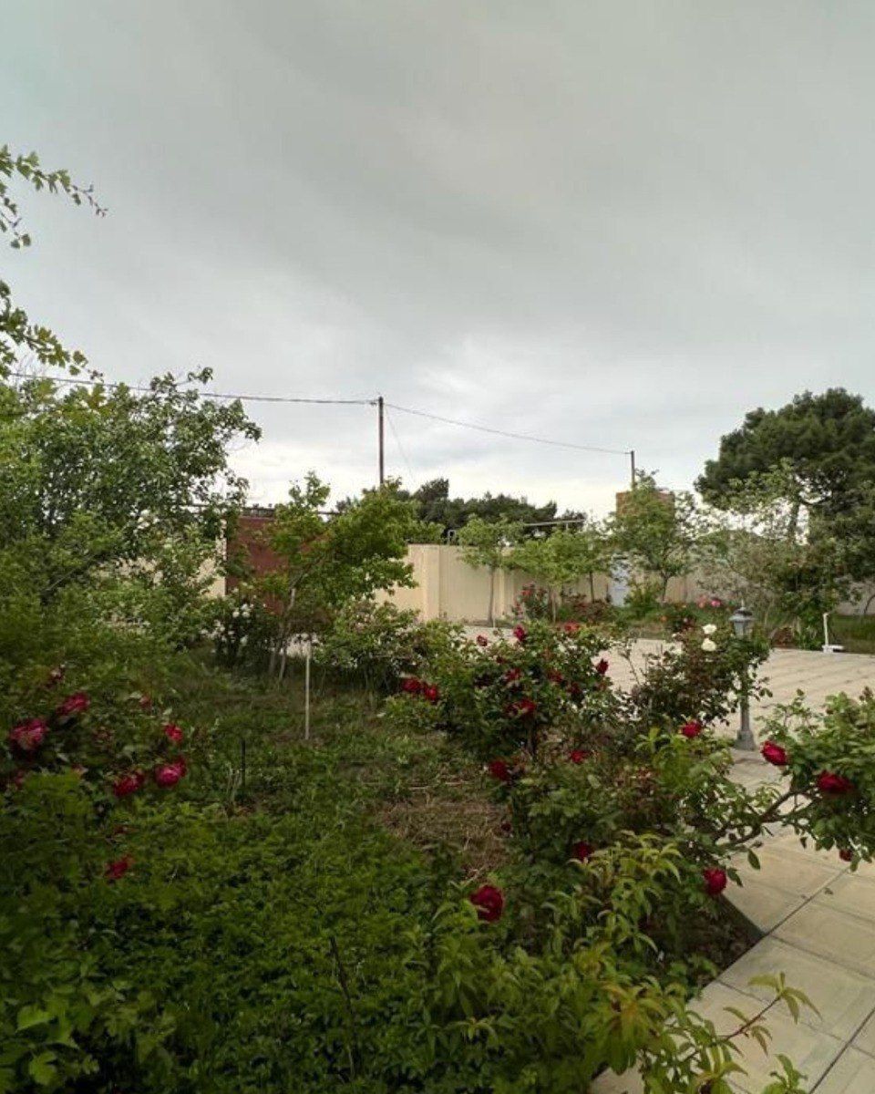 Satılır 10 otaqlı həyət evi/bağ evi 450 m² — Ev, villa, Bakı (2)