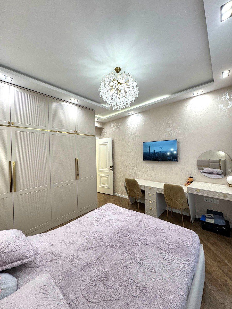 Satılır 4 otaqlı yeni tikili 130 m² — Mənzil, Bakı (9)