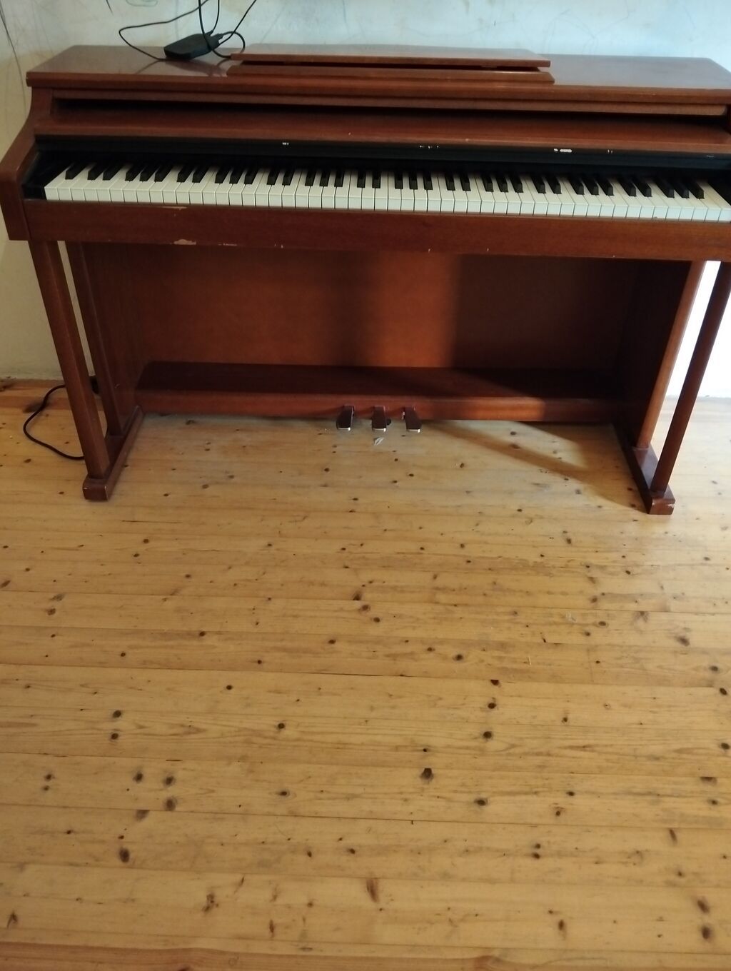 Steinbach rəqəmsal piano – klassik mebel korpusu ilə - Marka/model — Pianino və digər klaviş alətləri, Digah (3)