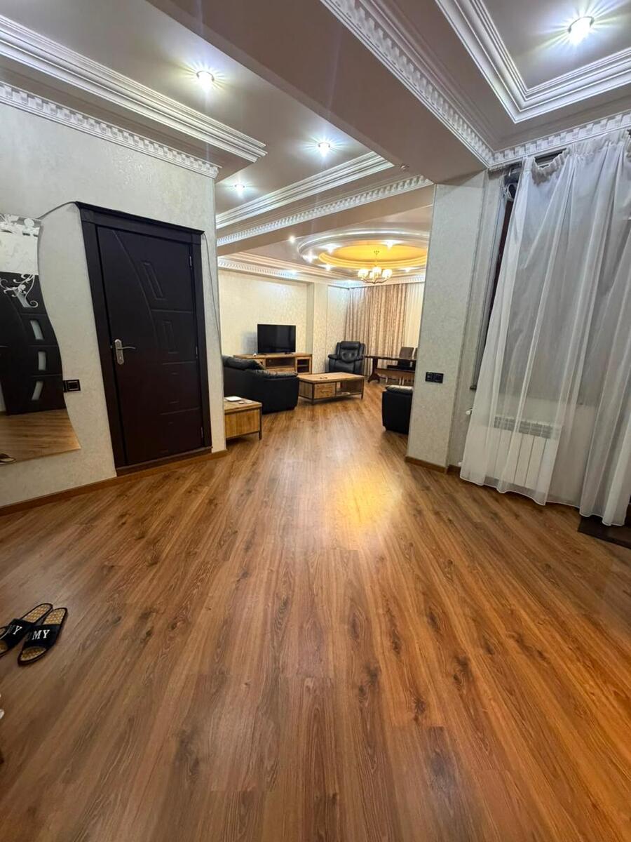 Satılır 4 otaqlı yeni tikili 155 m² — Mənzil, Bakı (2)