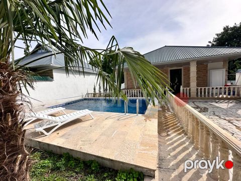 İcarəyə verilir 2 otaqlı həyət evi/bağ evi 140 m²