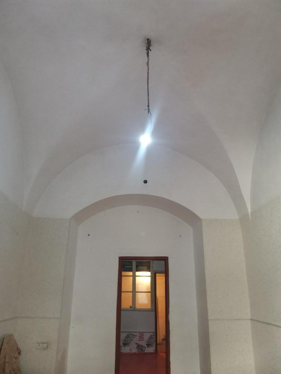 Satılır 4 otaqlı köhnə tikili 100 m² — Mənzil, Bakı (2)