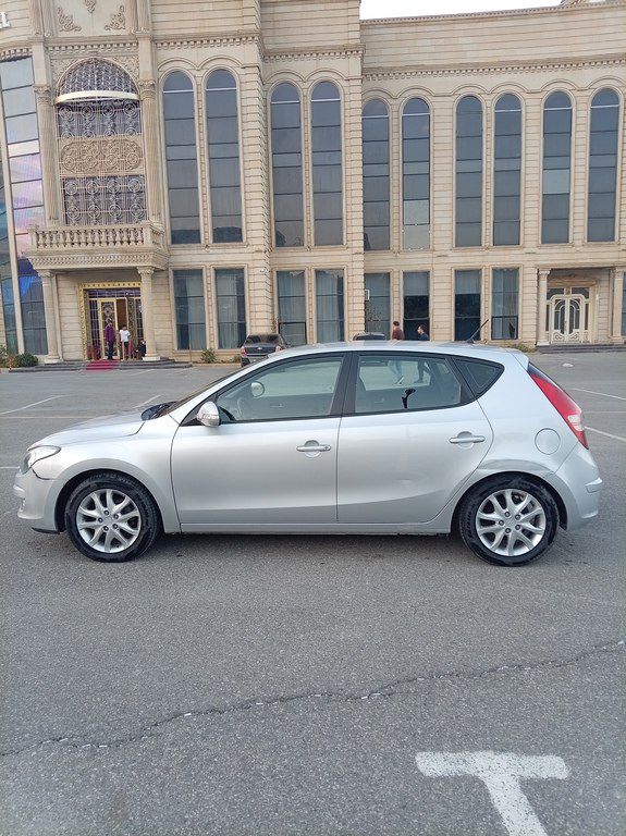 Hyundai i30, 1.4 L, 2009 il, 182 467 km — Avtomobillər, Bakı (4)